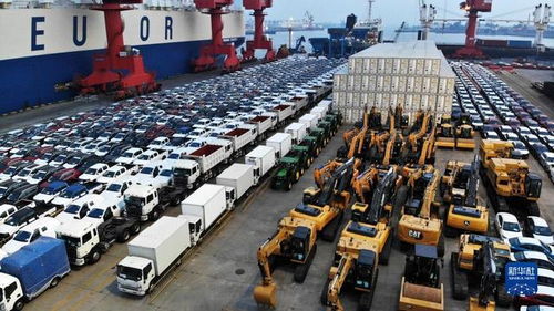 新华全媒 丨青岛港商品车出口同比增长超90